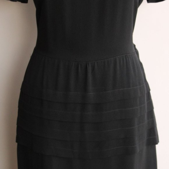 Vintage 1940s Dress / Black Rayon Dress With Shawl Collar, Front Peplum Shoulder - Picture 4 of 11